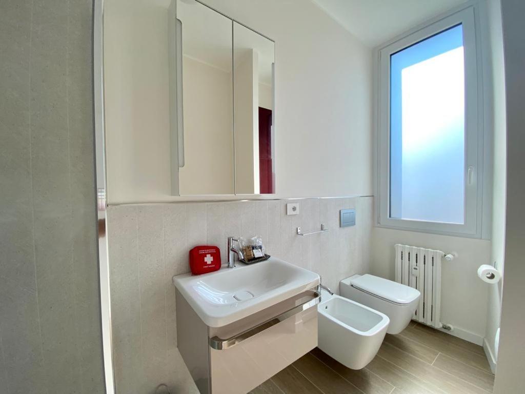 Kibilu - Viale Regina Margherita Milaan Buitenkant foto